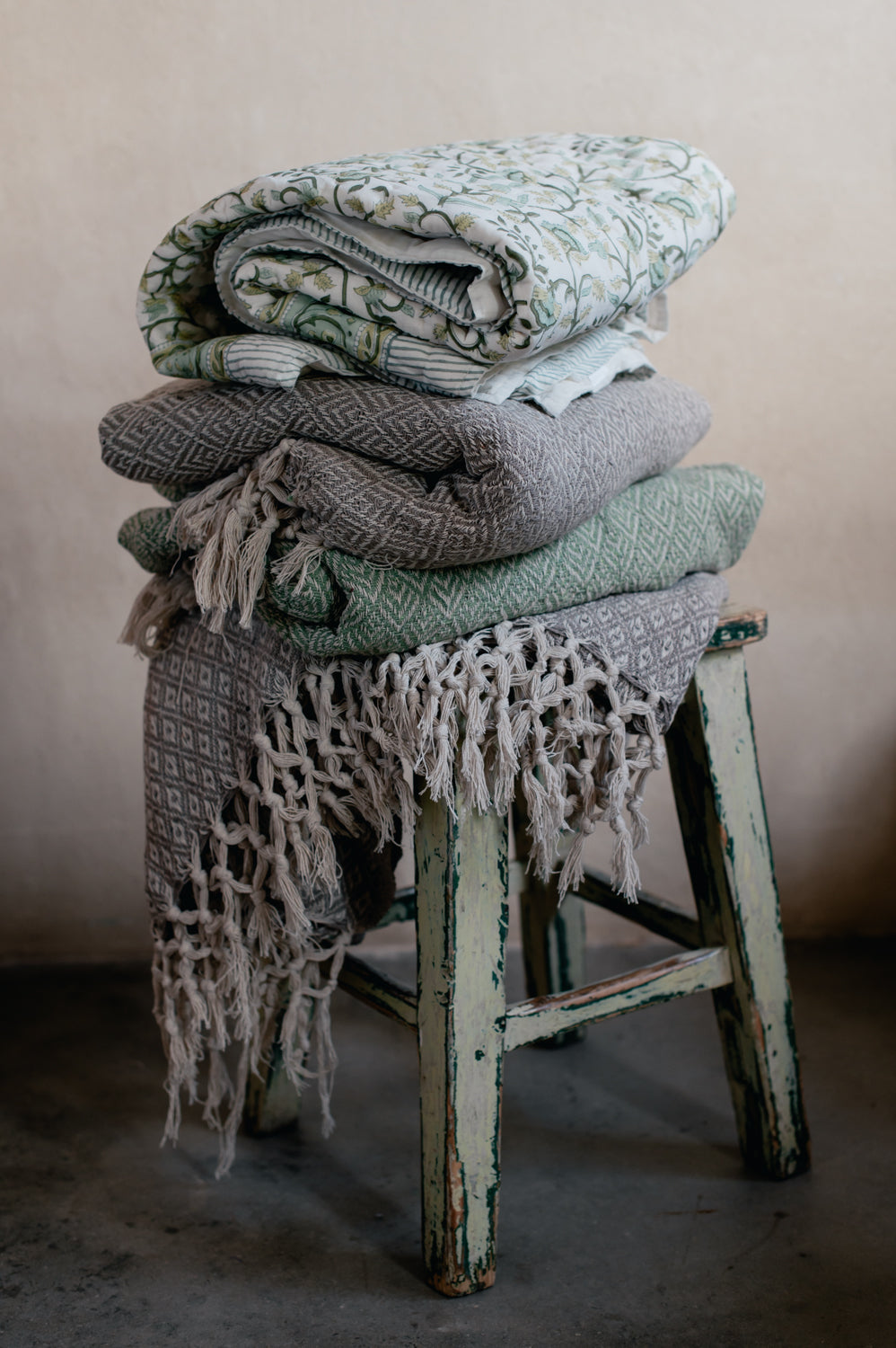 כיסויי מיטה וכירבוליות