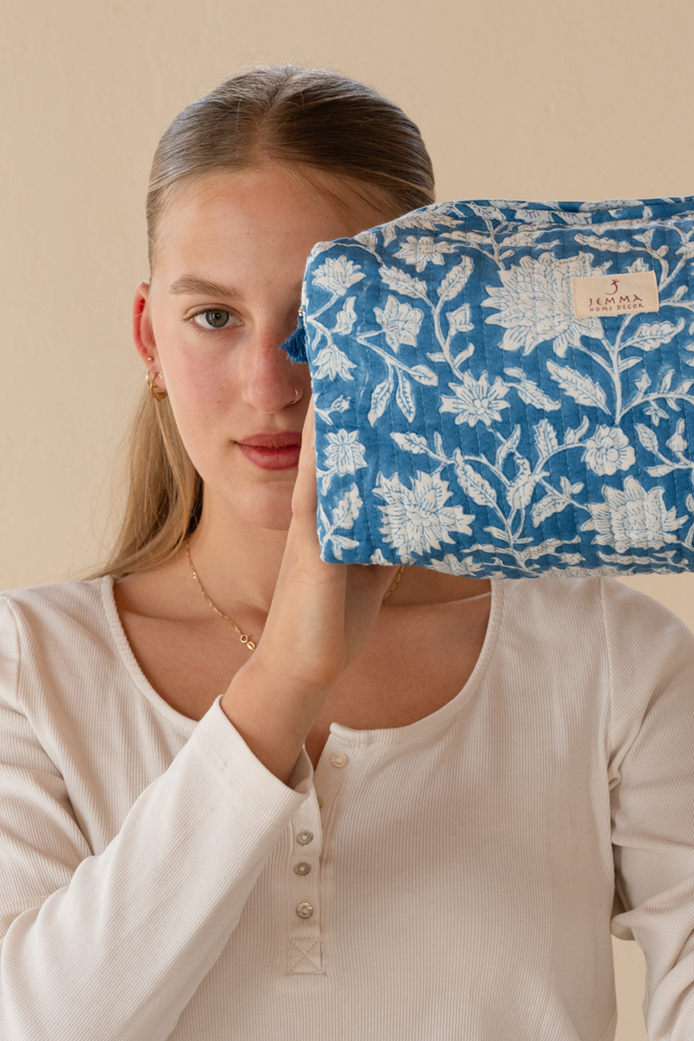 תיק רחצה "נופר" כחול