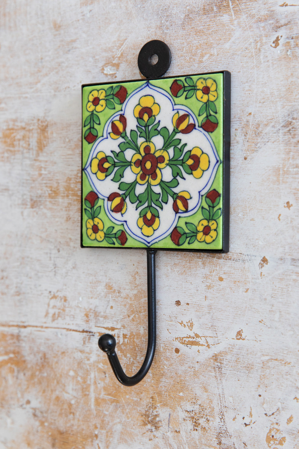 מתלה קרמיקה קורנית