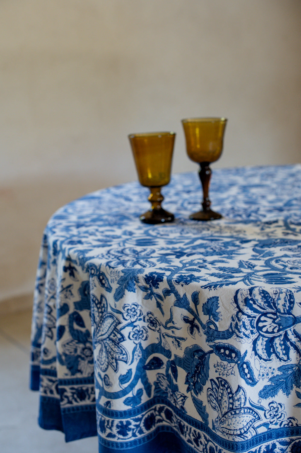 מפת שולחן עגולה "מונאר"