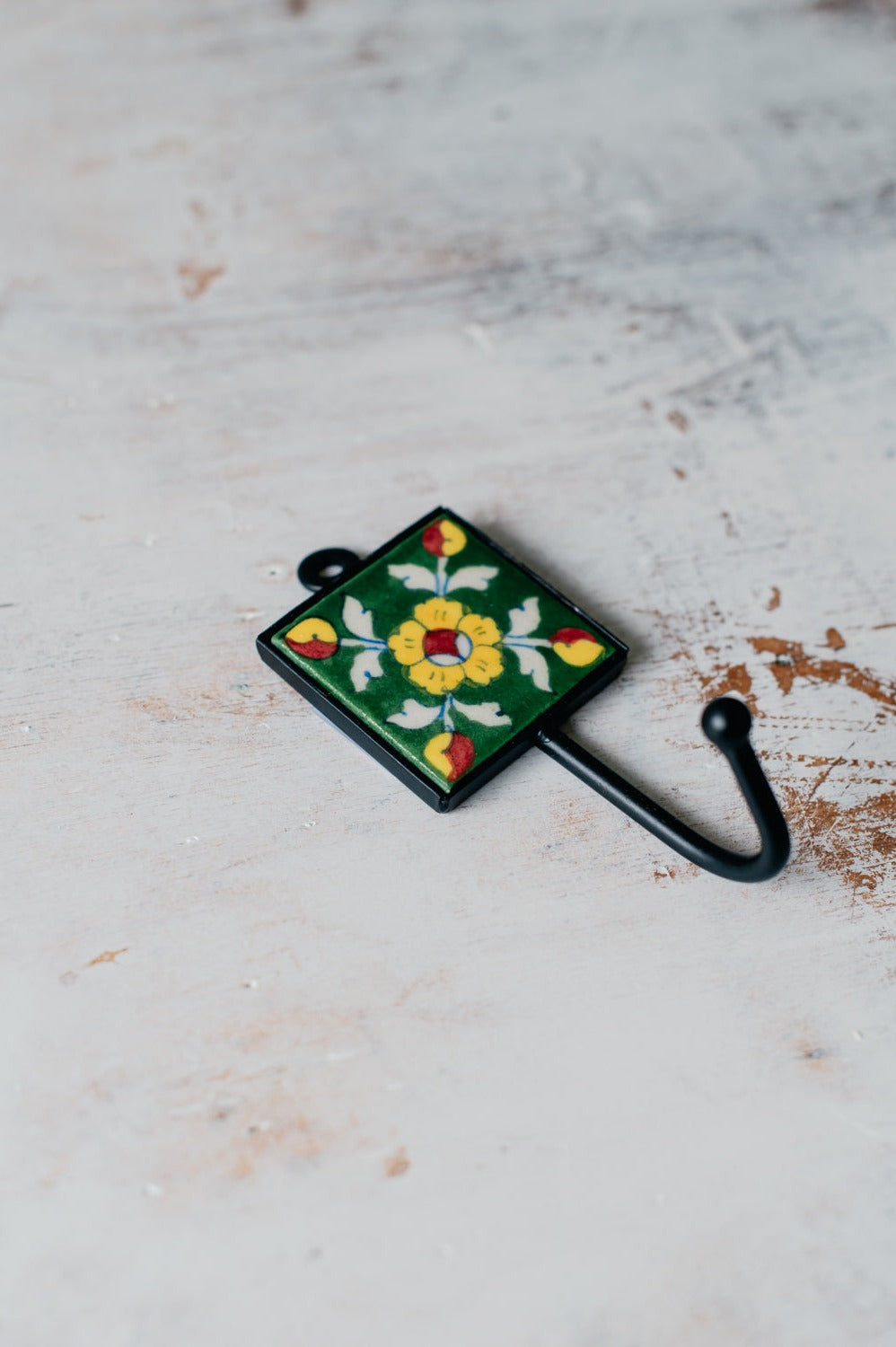 מתלה קרמיקה כרכום