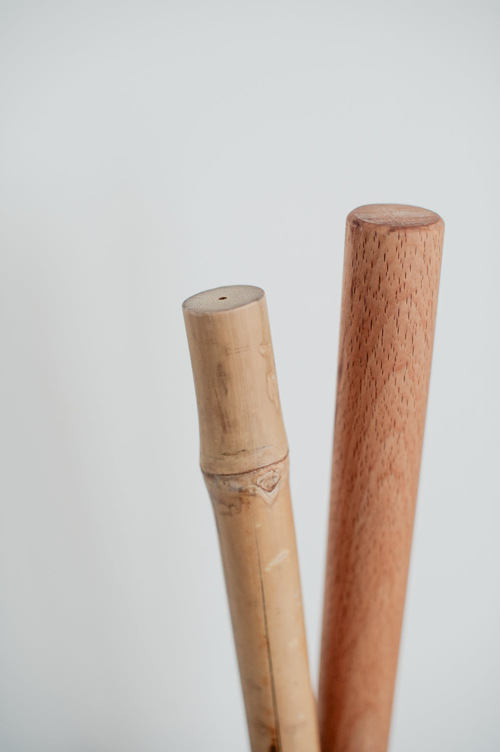 מוט במבוק לווילון