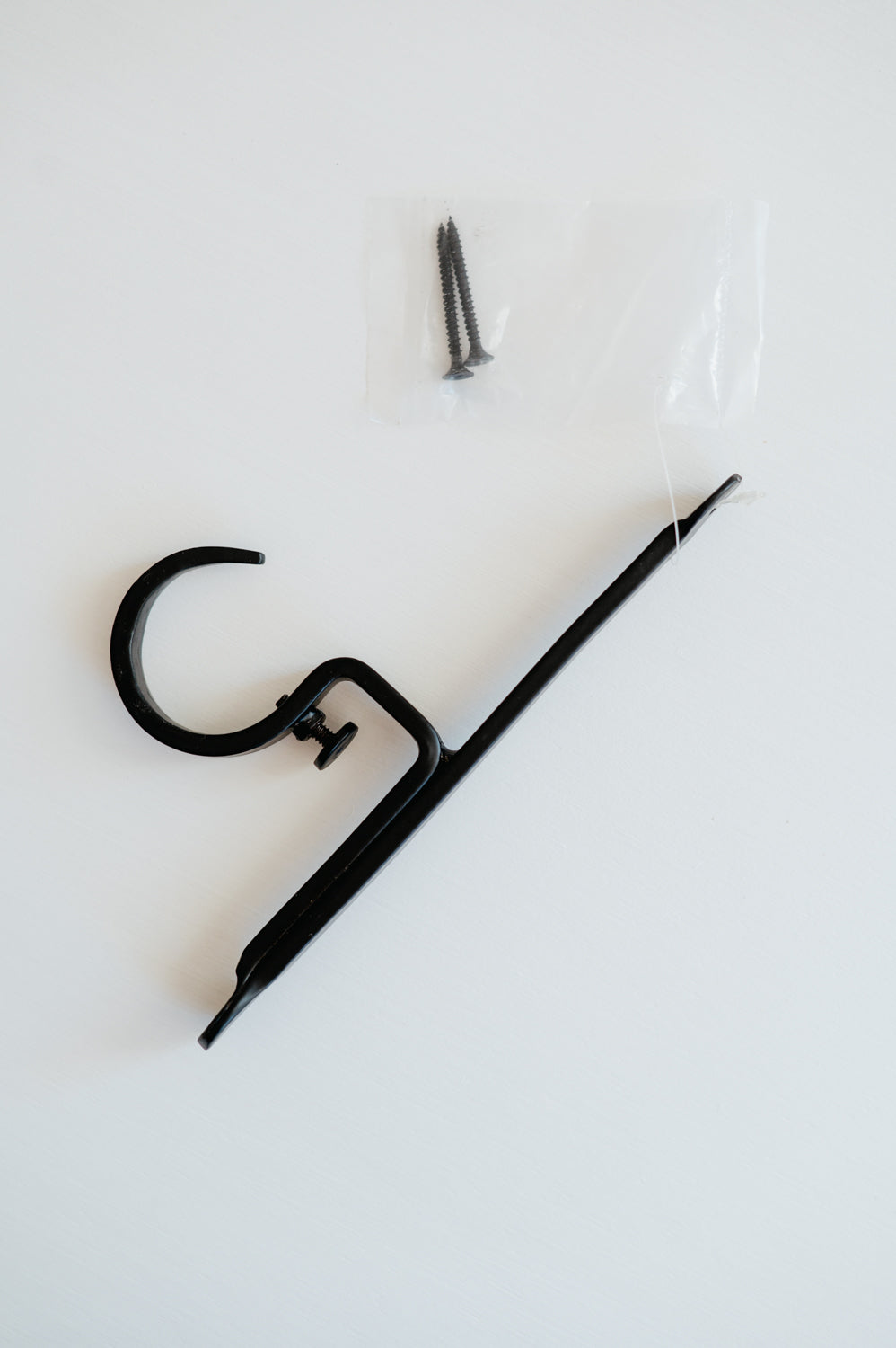 מתלה למוט וילון "אינדי"