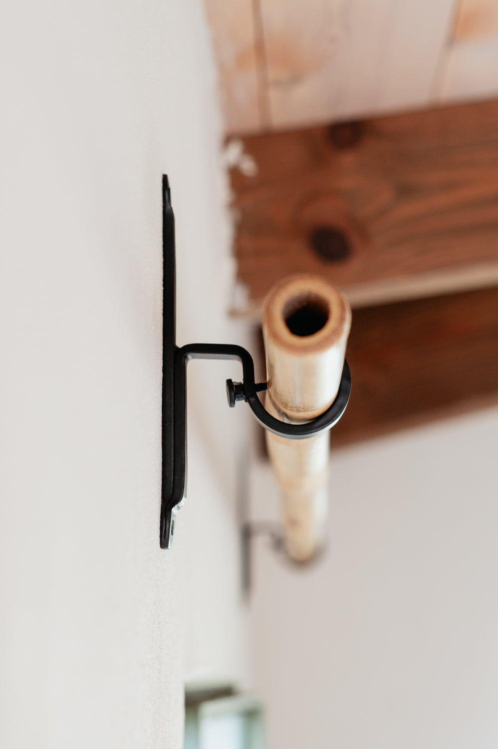 מתלה למוט וילון "אינדי"