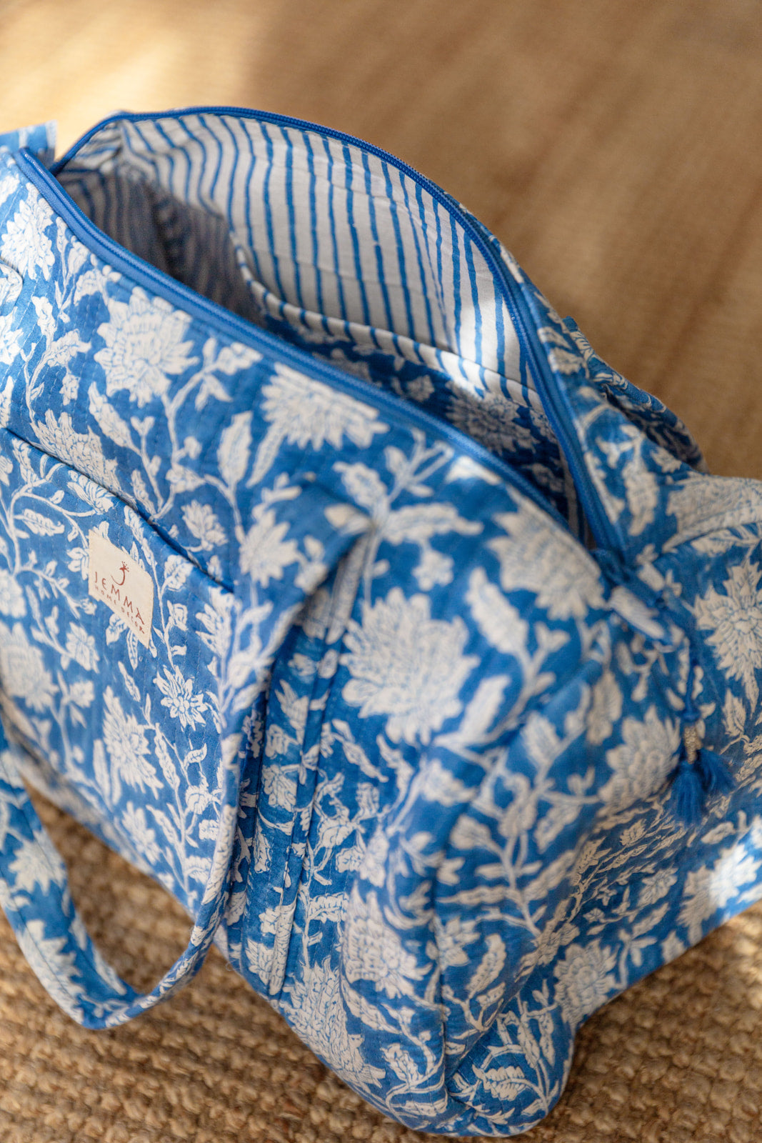 תיק נסיעות L "נופר" כחול