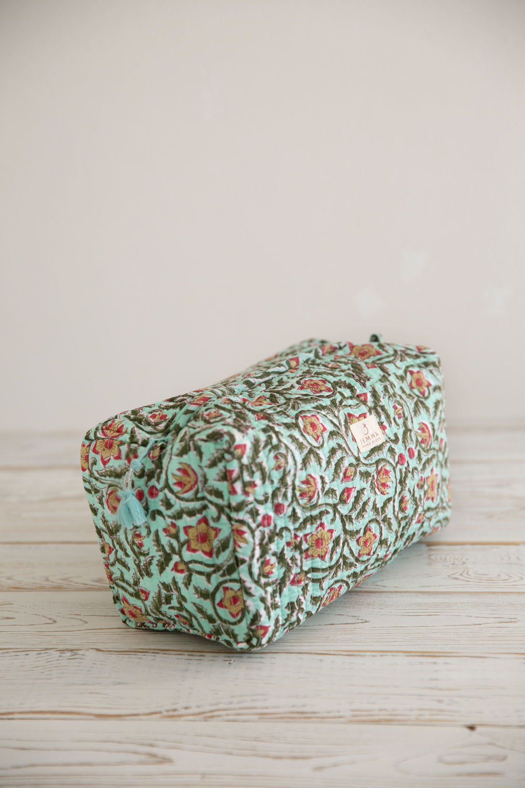 תיק רחצה "פלורל"