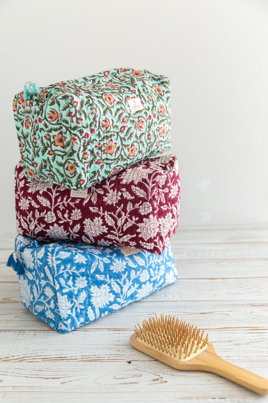 תיק רחצה "פלורל"