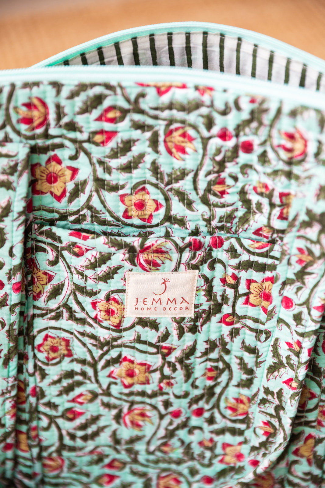 תיק נסיעות M "פלורל"