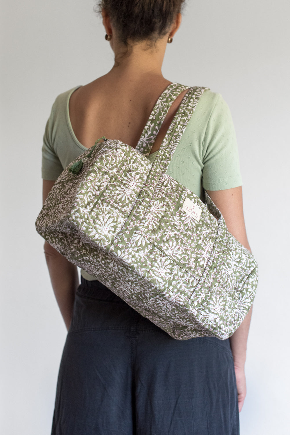 תיק נסיעות M "תמר"