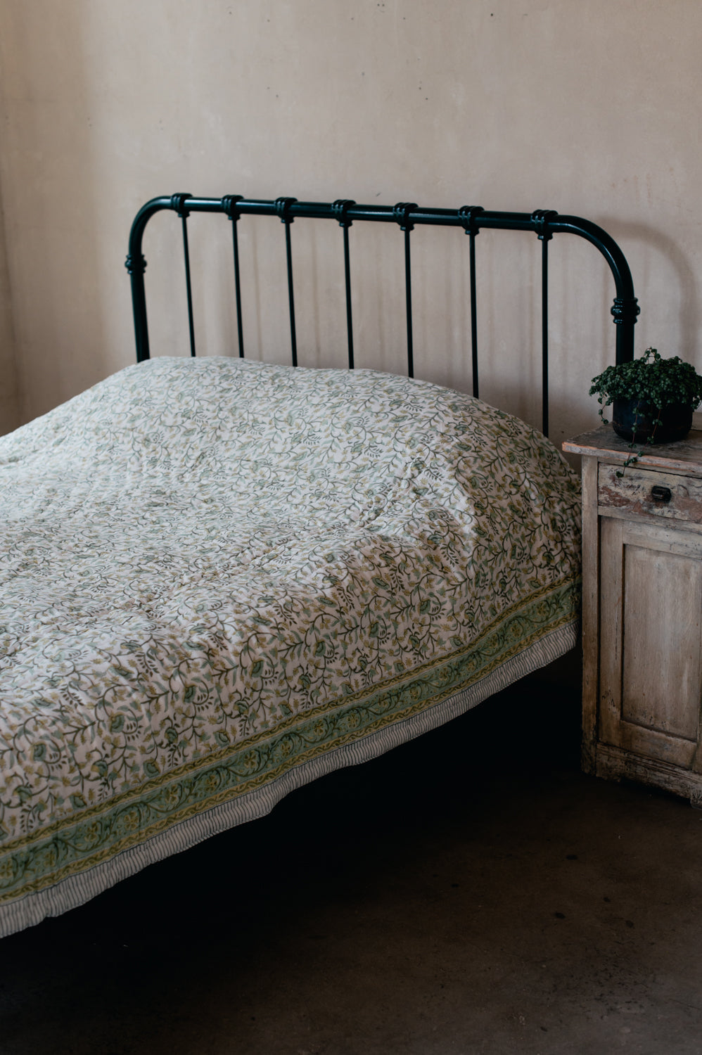 "Almond" cotton blanket