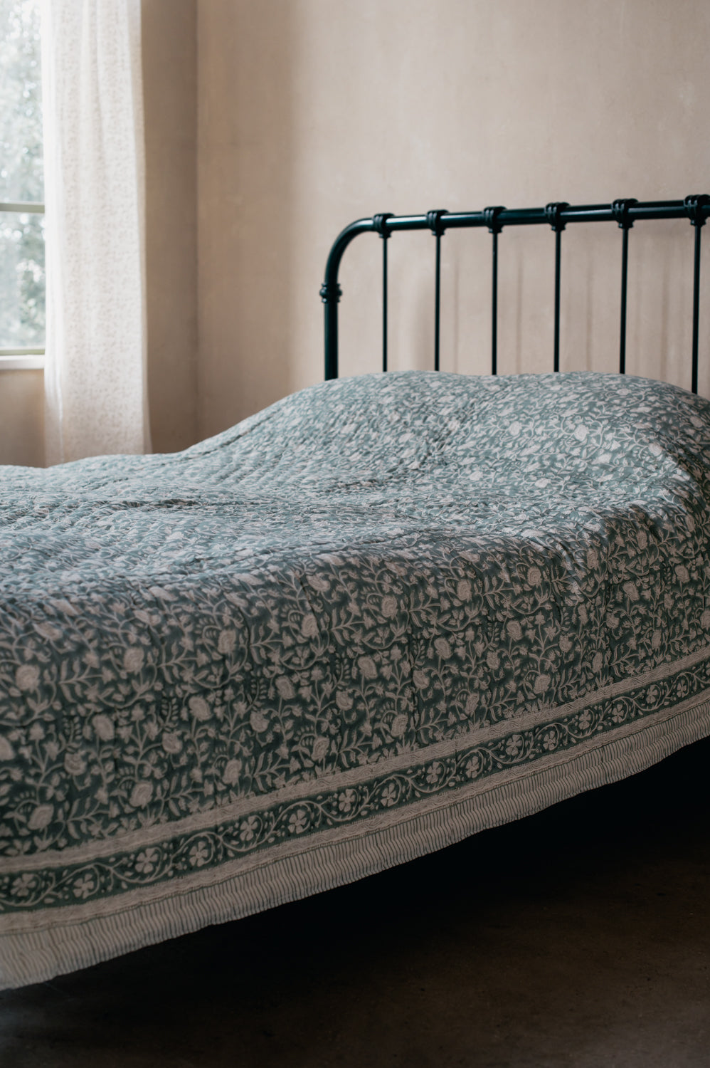 "Almond" cotton blanket