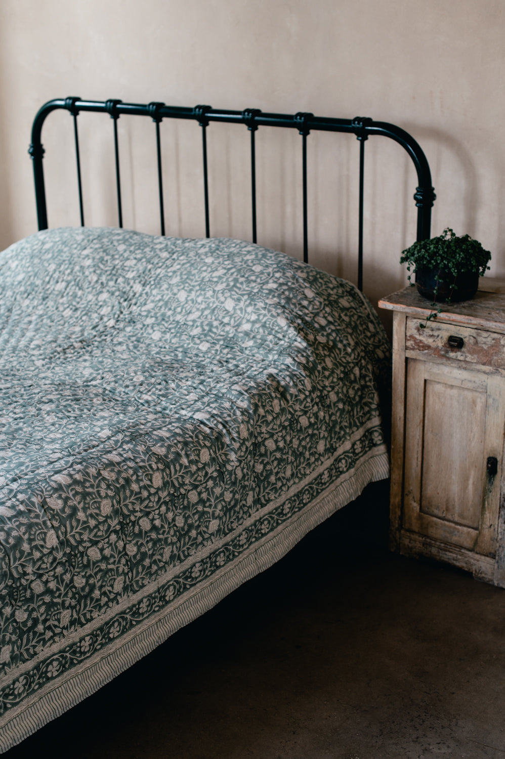 "Almond" cotton blanket